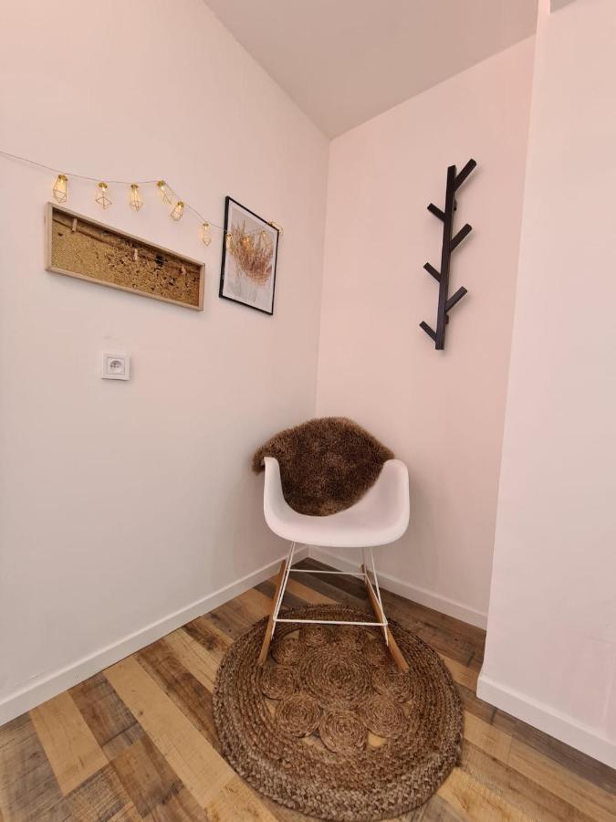 Le Raffine-Parking Prive-Proche Frontiere Bale Apartment Saint-Louis  Exterior photo